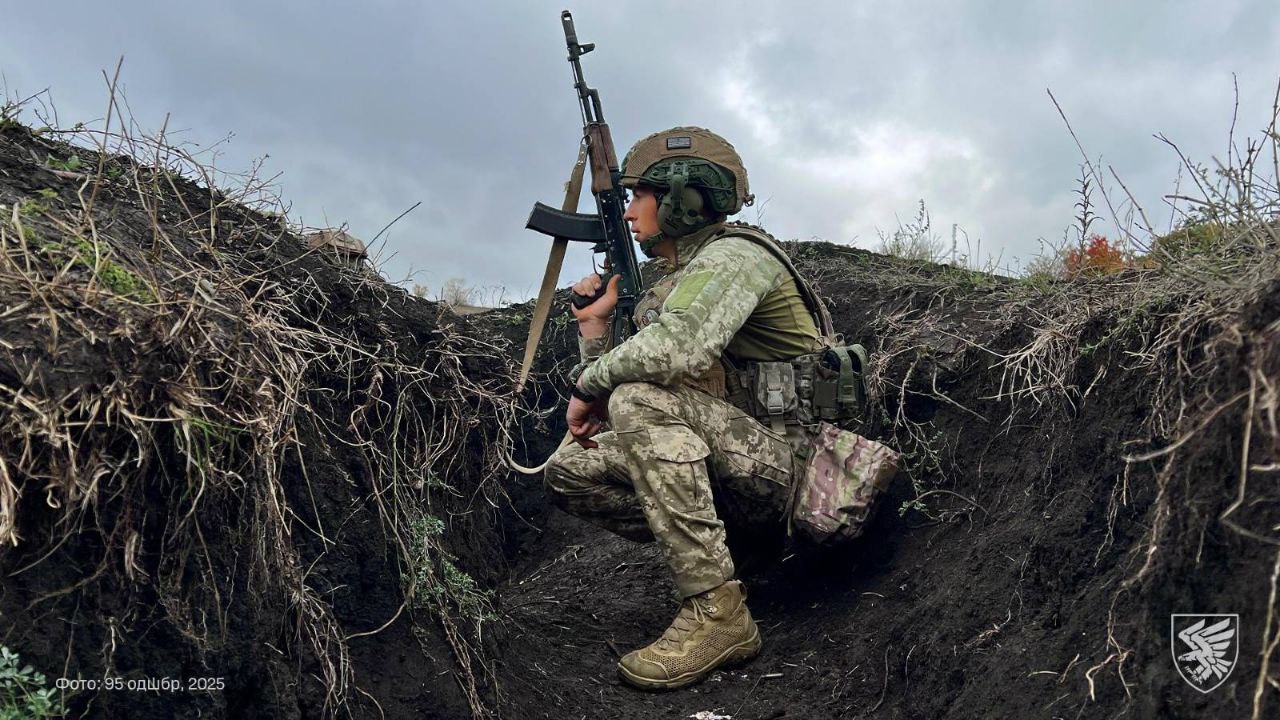 Атакували Вовчанськ та штурмували позиції оборонців Піщаного окупанти: Новини Харкова