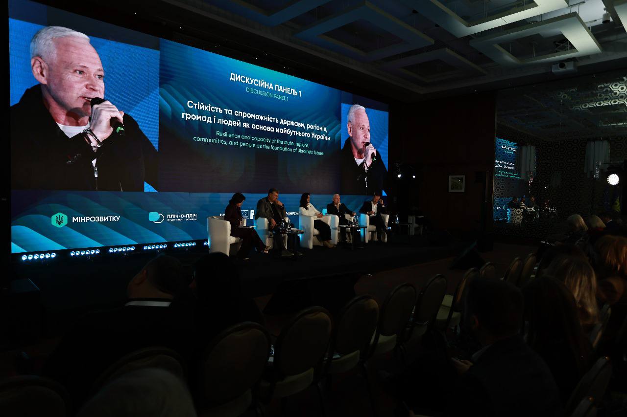 Прифронтові громади стикаються з серйозними проблемами, але, доводять, що є сильними - Ігор Терехов