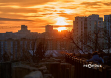 Красивий захід сонця у Харкові (фото)