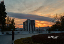 Красивий захід сонця у Харкові (фото)