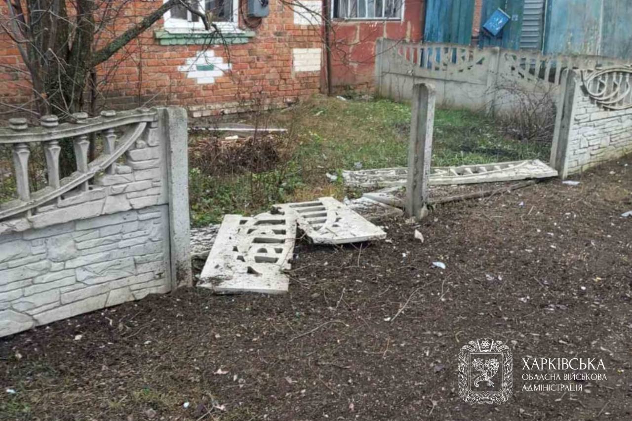 Обстріляли КАБами та дронами більше тридцяти селищ області росіяни: Новини Харкова