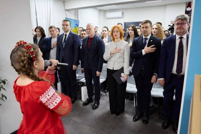 У Харкові відкрили Центр захисту прав дитини для постраждалих від війни