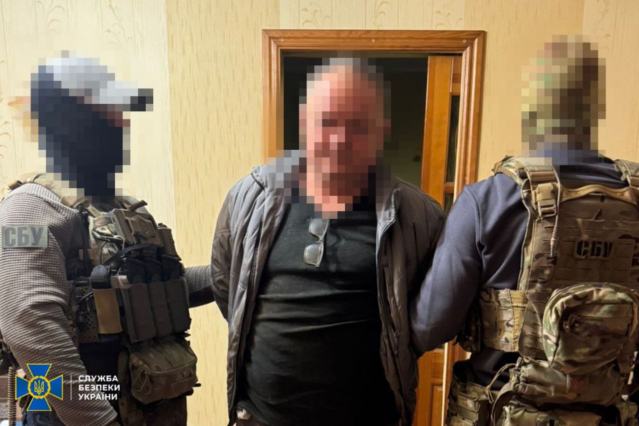 СБУ затримала агентів ФСБ на Харківщині, які збирали координати оборони Ізюму