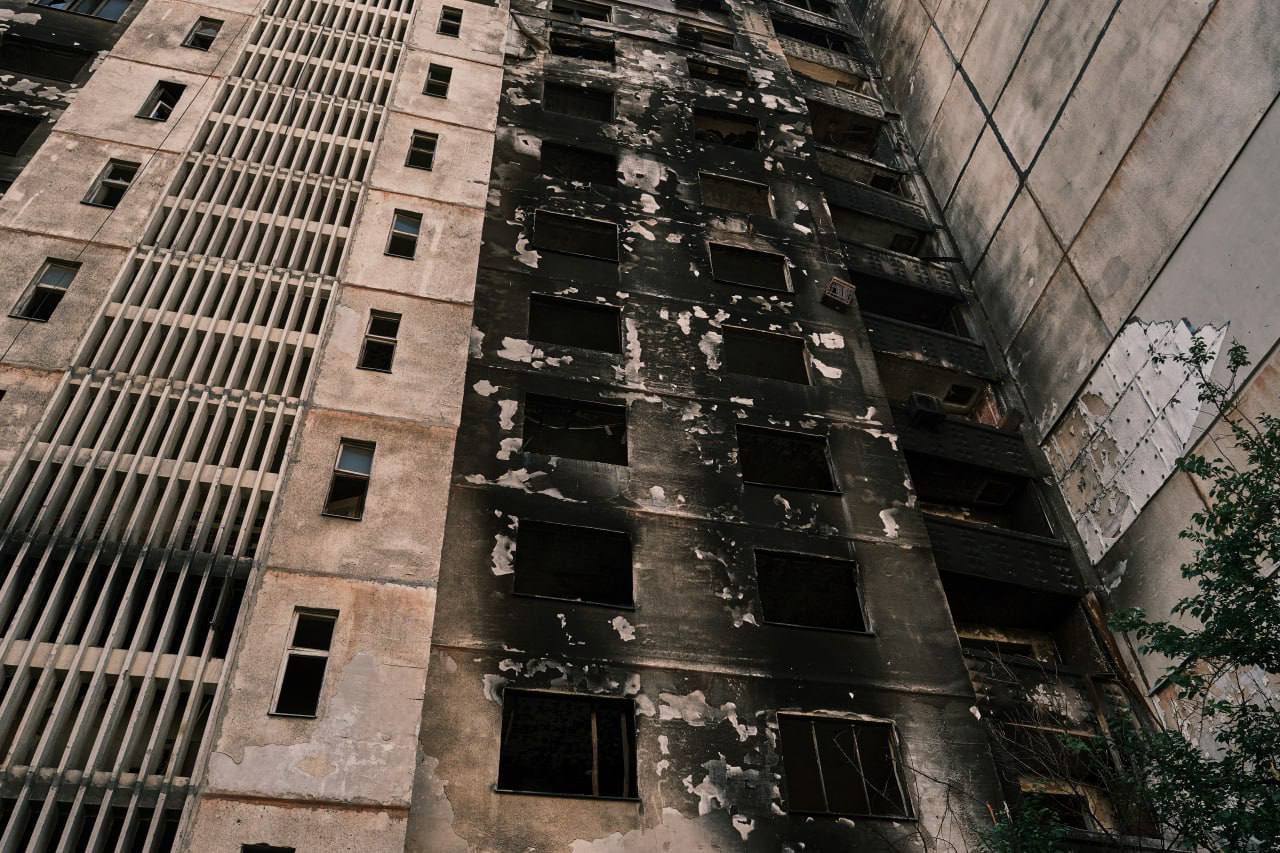 У Харкові продовжують обстежувати пошкоджені будівлі