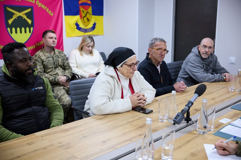 Розширять підтримку Харкова у гуманітарній, соціальній та медичній сферах барселонські партнери міста: Новини Харкова