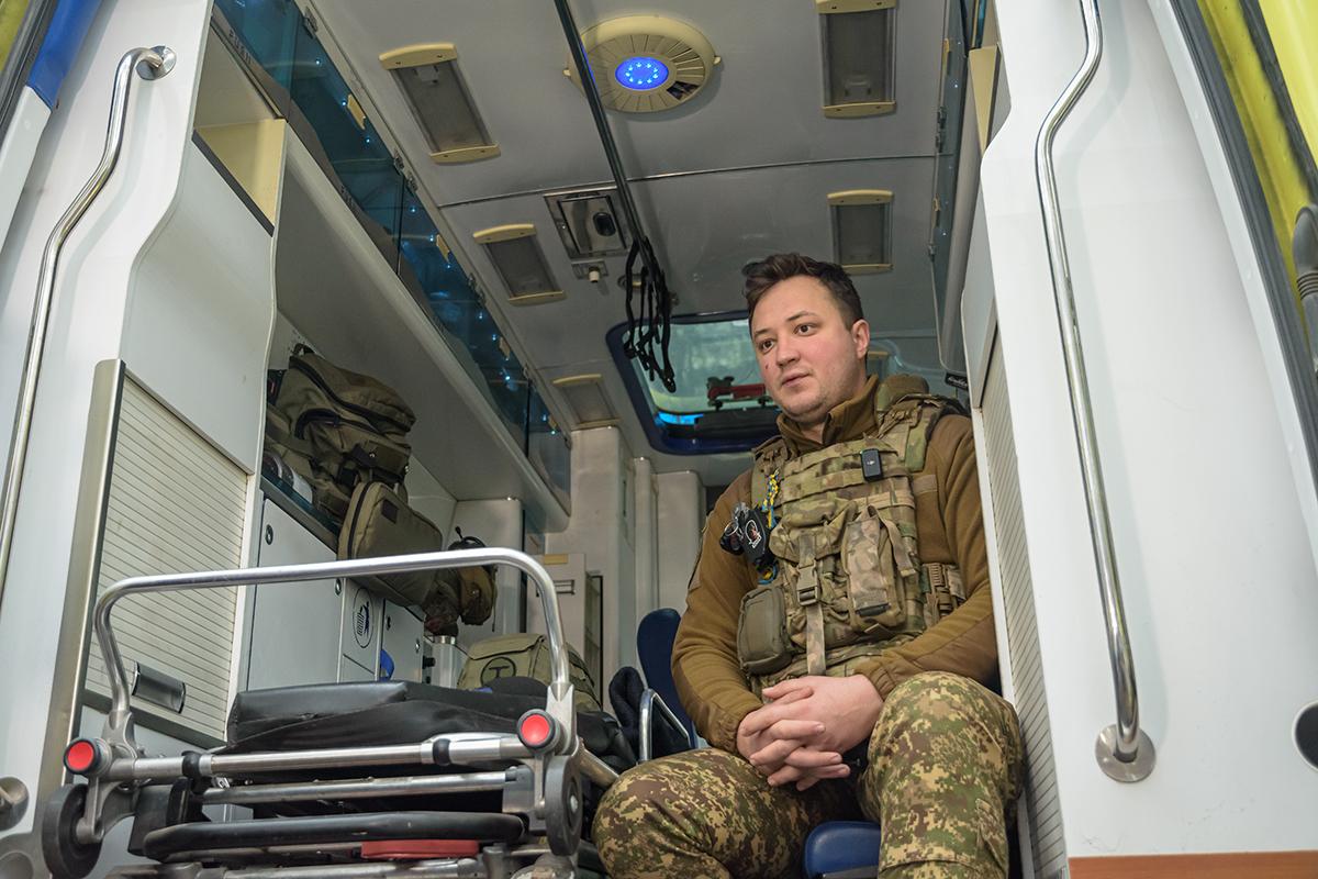 Від стоматолога до бойового медика: як харків’янин рятує життя під Куп’янськом