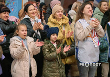 У харківському метро співали артисти Схід Opera (ХНАТОБ) (фото)