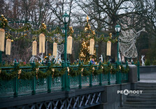 Сад Шевченко у Харкові готують до свят (фото)