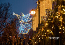 У центрі Харкова вмикали святкову ілюмінацію в тестовому режимі (фото)