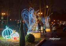 У центрі Харкова вмикали святкову ілюмінацію в тестовому режимі (фото)