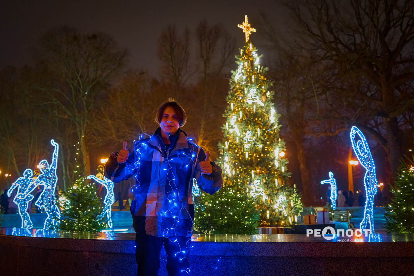 У центрі Харкова вмикали святкову ілюмінацію в тестовому режимі (фото)