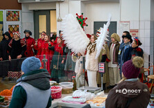 Учні Новобаварського району привітали харків'ян з Різдвом (фото)