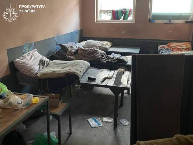 Куп'янськ: Справа 18 обвинувачених у знущаннях над цивільними передано до суду.