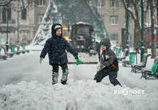 Харків засипало снігом (фото)
