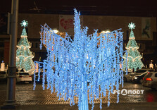 У Харкові засяяла святкова ілюмінація (фото)