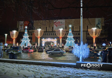 У Харкові засяяла святкова ілюмінація (фото)