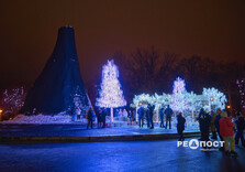 У Харкові засяяла святкова ілюмінація (фото)