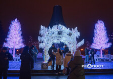 У Харкові засяяла святкова ілюмінація (фото)