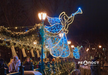 У Харкові засяяла святкова ілюмінація (фото)