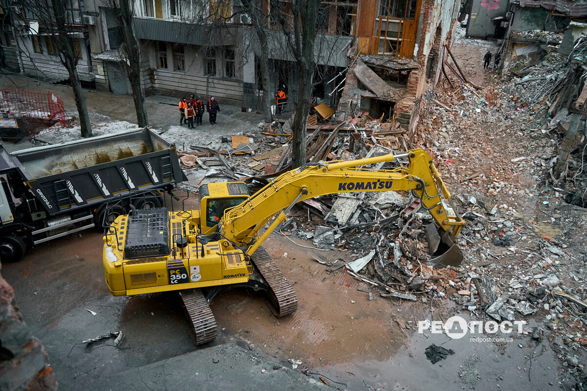 Триває ліквідація наслідків вчорашнього обстрілу Харкова