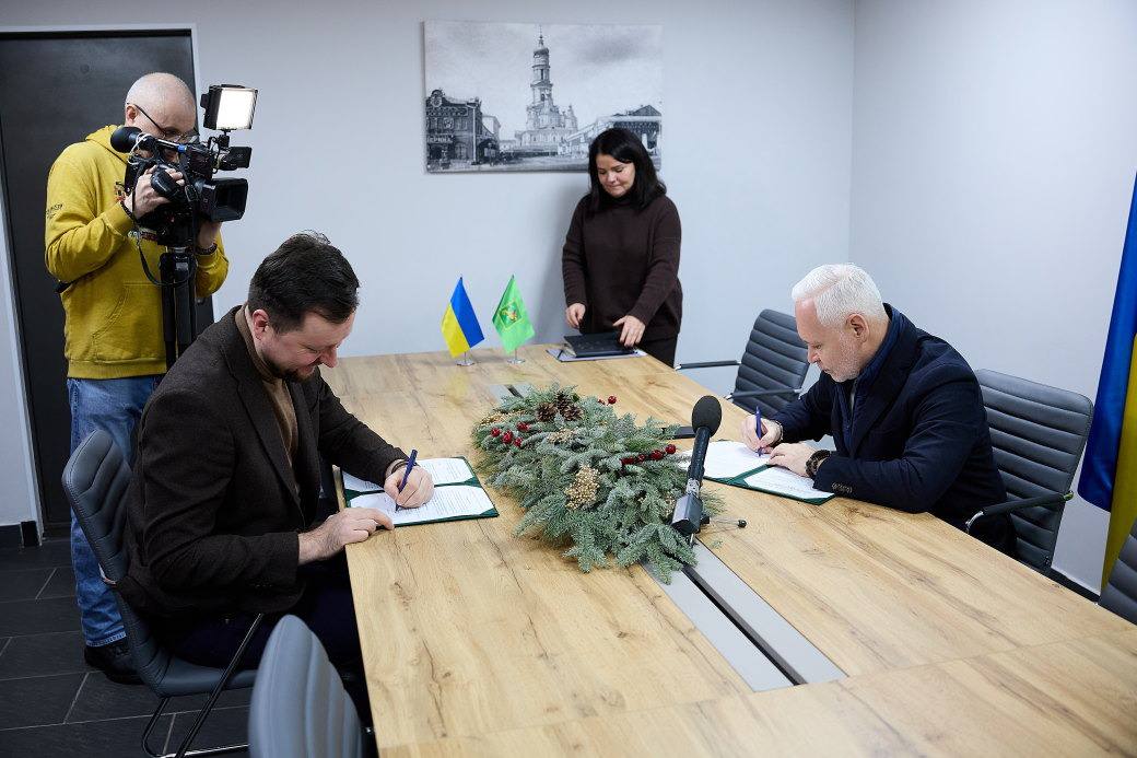 Новини Харкова: міськрада та ХАЦ уклали меморандум про відкритість