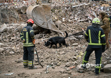 У Харкові продовжуються роботи на місці влучання російських ракет (фото)