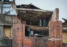 У Харкові продовжуються роботи на місці влучання російських ракет (фото)