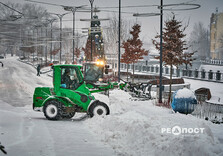 Снігова стихія у Харкові (фото)