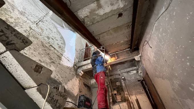 Новини Харкова: відновлення будинку на Бучми