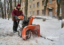 У Харкові проводяться сезонні снігоприбиральні роботи (фото)
