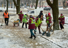 У Харкові проводяться сезонні снігоприбиральні роботи (фото)