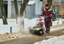 У Харкові проводяться сезонні снігоприбиральні роботи (фото)
