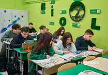 Перші дні у Підземній школі Холодногірського району Харкова (фото)