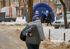 В Індістріальному районі Харкова усувають наслідки масованої ворожої атаки (фото)
