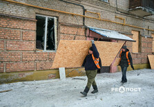 В Індістріальному районі Харкова усувають наслідки масованої ворожої атаки (фото)