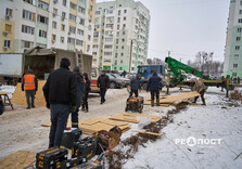 В Індістріальному районі Харкова усувають наслідки масованої ворожої атаки (фото)