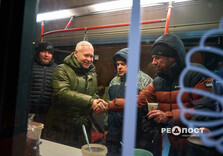 Наслідки ворожого обстрілу в Індустріальному районі Харкова (фото)