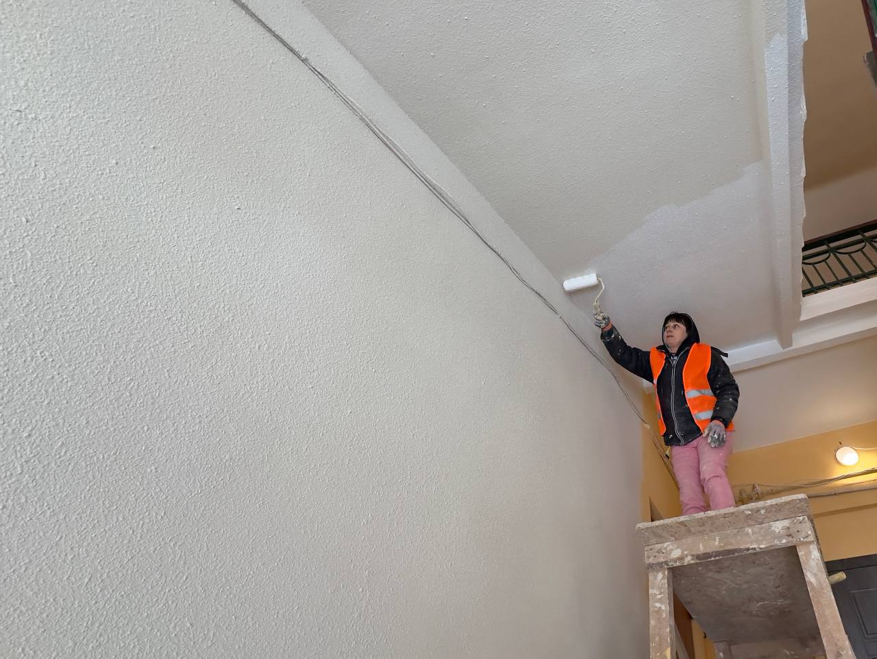 Стало відомо, як просувається відновлення постраждалого від обстрілів харківського будинку