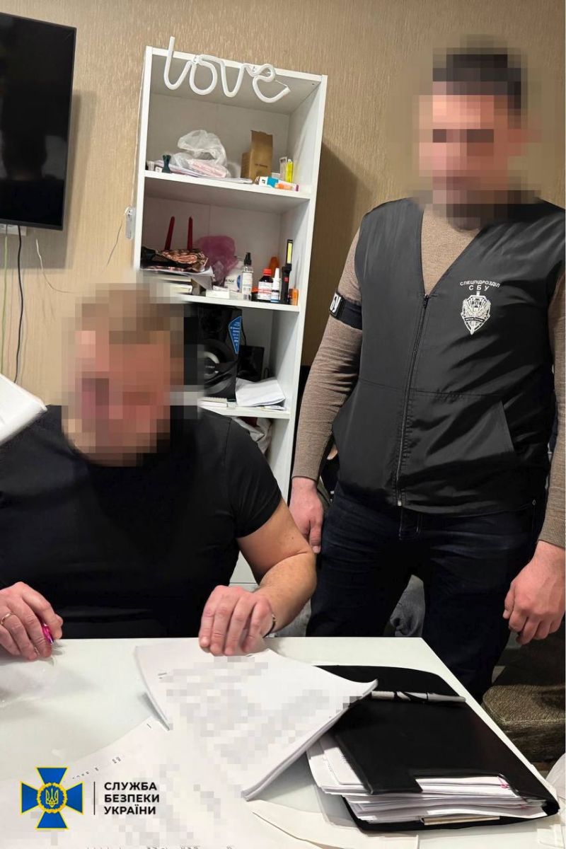 У Харкові викрито керівника районного ТЦК, який разом з підлеглим безпідставно «знімали» ухилянтів з розшуку