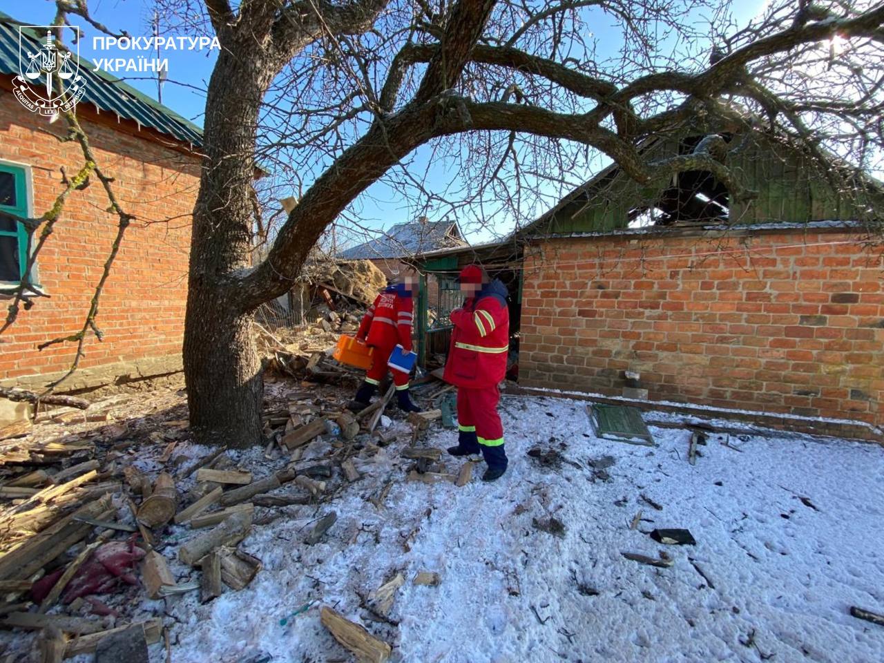 Окупаційна армія атакувала три райони Харківщини: як виглядають місця влучань (фото)