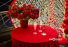 У Харкові набережну прикрасили до Дня закоханих (фото)