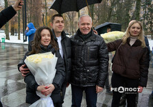 У Харкові пара зареєструвала шлюб за допомогою 5G (фото)