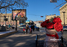 Нові квіткові інсталяції у Харкові (фото)