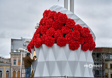 Весняні інсталяції у центрі Харкова: що встановили (фото)