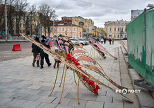 Весняні інсталяції у центрі Харкова: що встановили (фото)