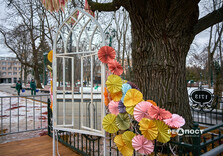 Весняні інсталяції у центрі Харкова: що встановили (фото)