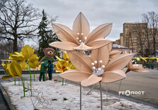 Весняні інсталяції у центрі Харкова: що встановили (фото)