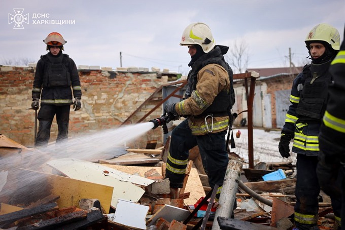 У селищі Мала Рогань Харківського району російський безпілотник спричинив пожежу