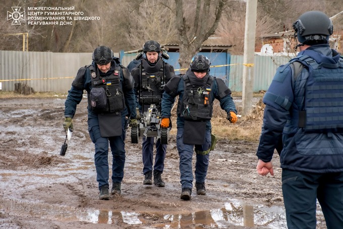 Новини Харкова: сапери знешкодили протитанкові міни