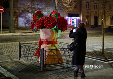 У Харкові засяяли святкові інсталяції (фото)